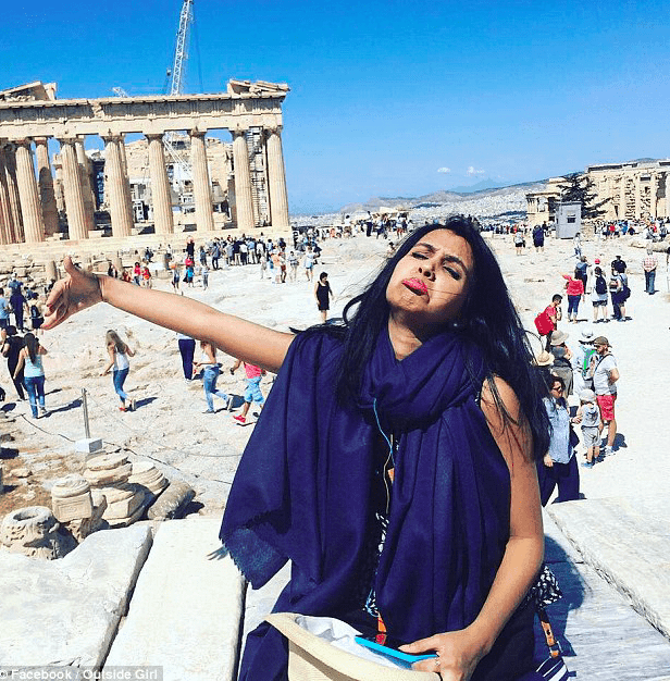 Woman's 'husband-less' Greek honeymoon goes viral