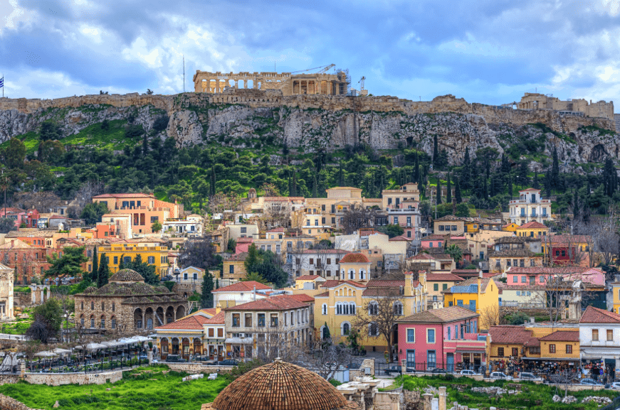 Reasons to visit Greece in September 2