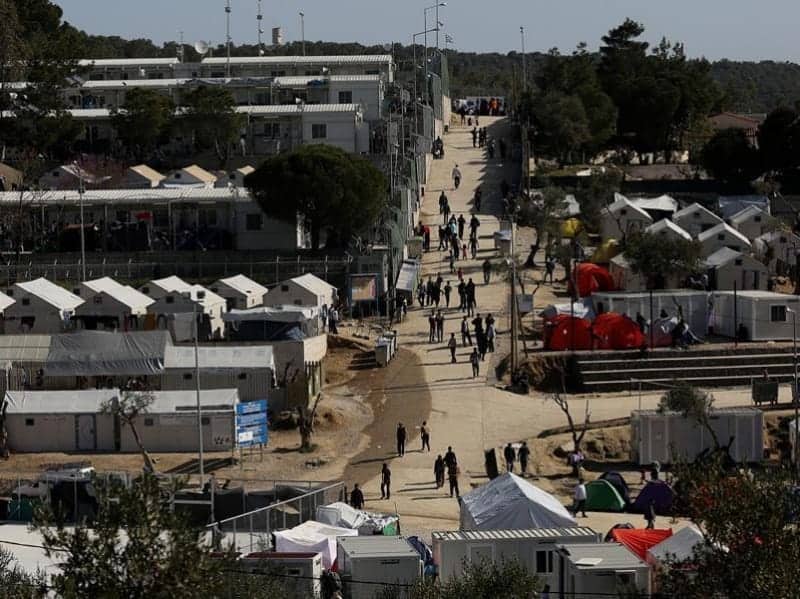 Greek islanders to protest over refugee centres 24