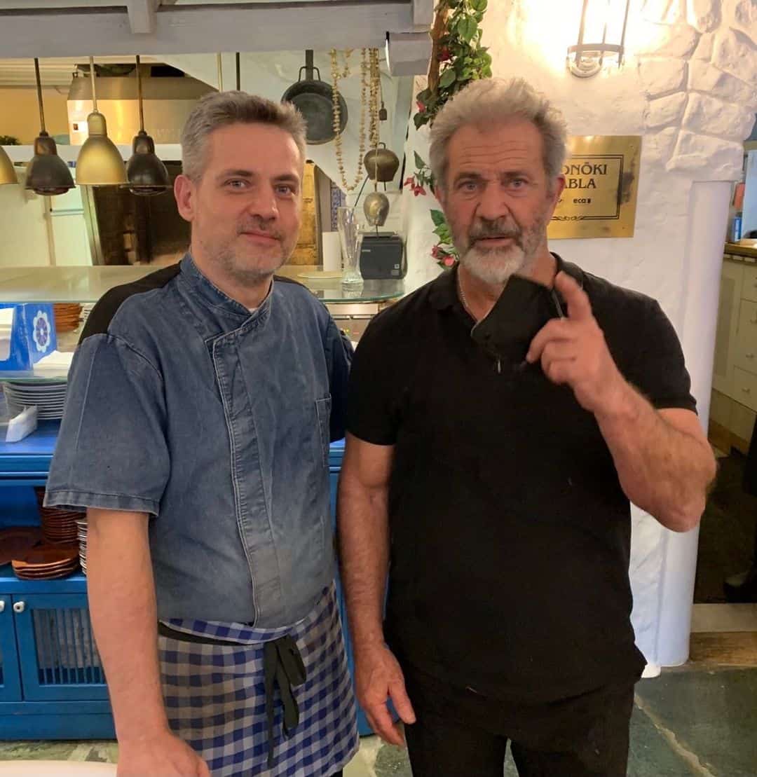 Mel Gibson @Taverna Dionysos