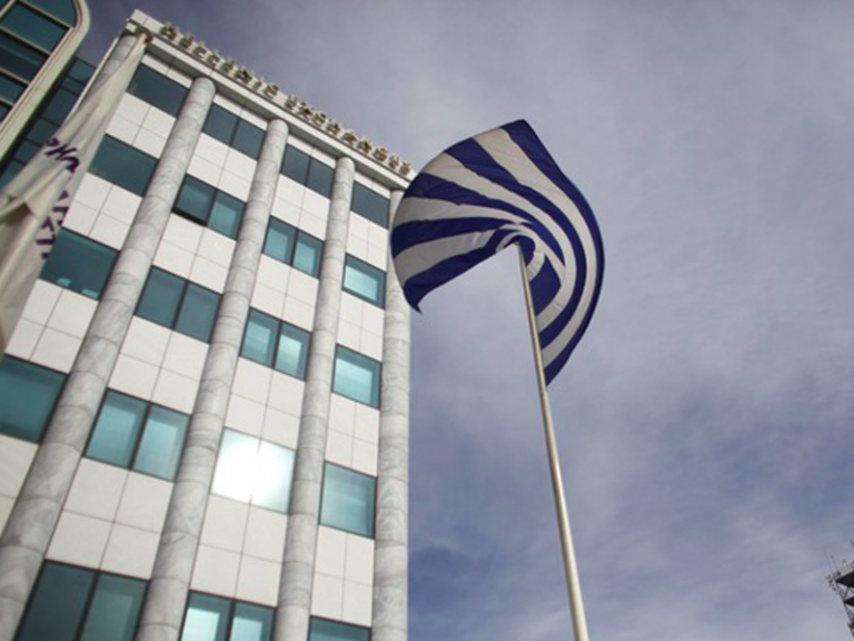 Business creation down by half in Greece