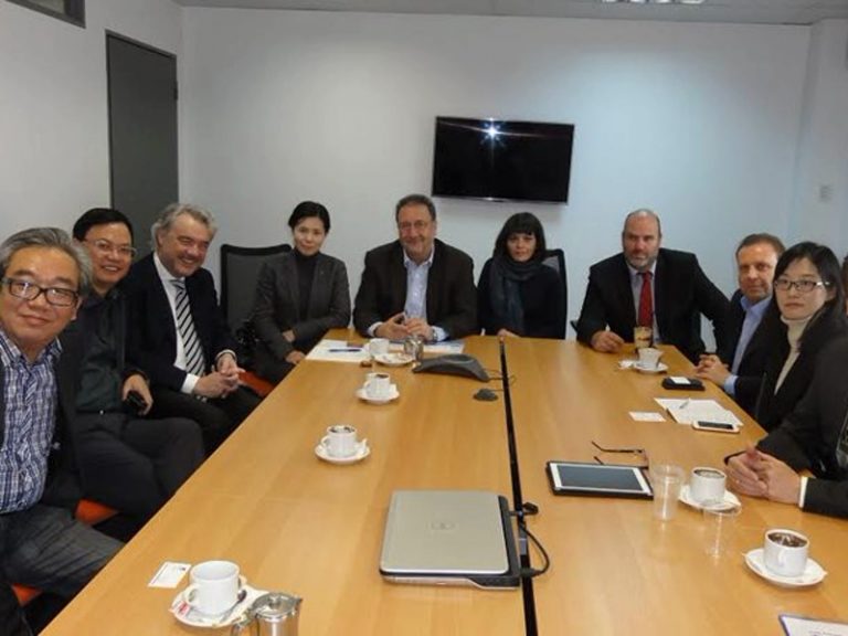 Chinese companies in Greece present their plans to government