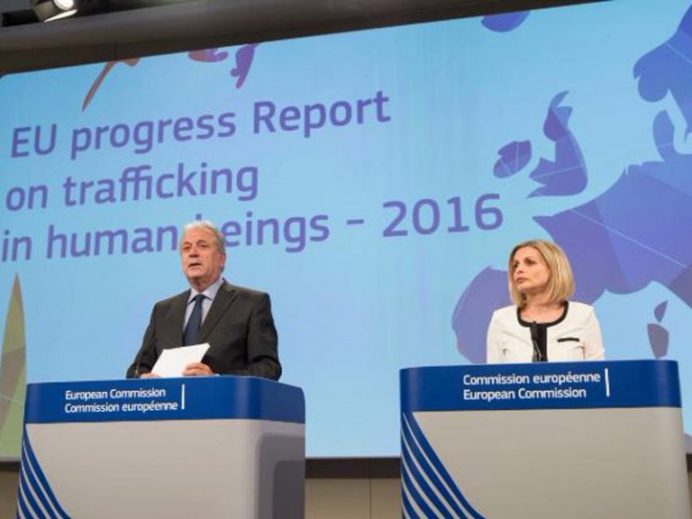 Avramopoulos targets human trafficking