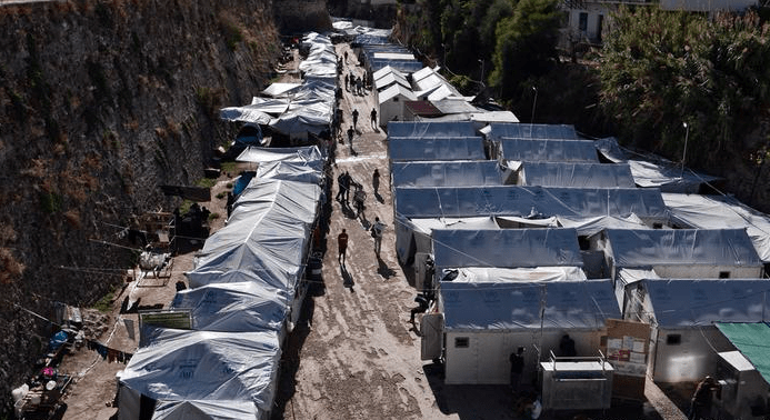 As Greek islands struggle with migrant crisis EU calls for border controls to be lifted 2