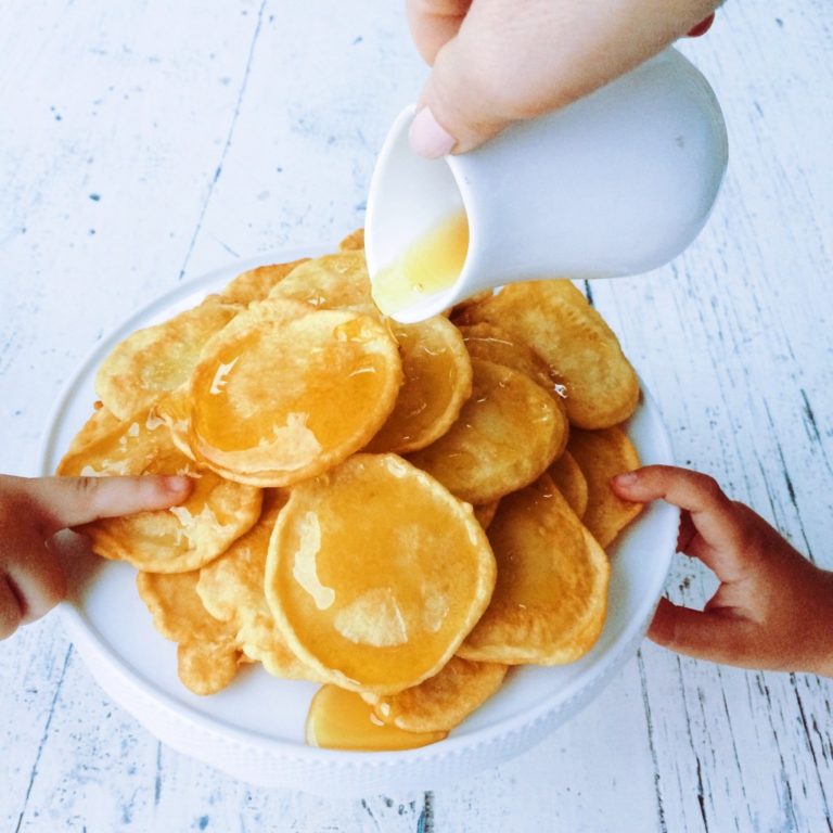 Tiganites- Greek mini pancake recipe