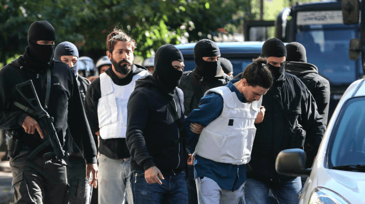 Greek police arrest parcel-bomber