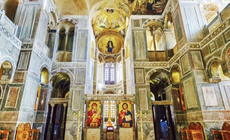 Òssios Loukás best preserved monastery in Greece
