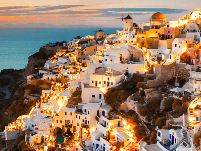 Greece hopes to attract Latin American tourists 9
