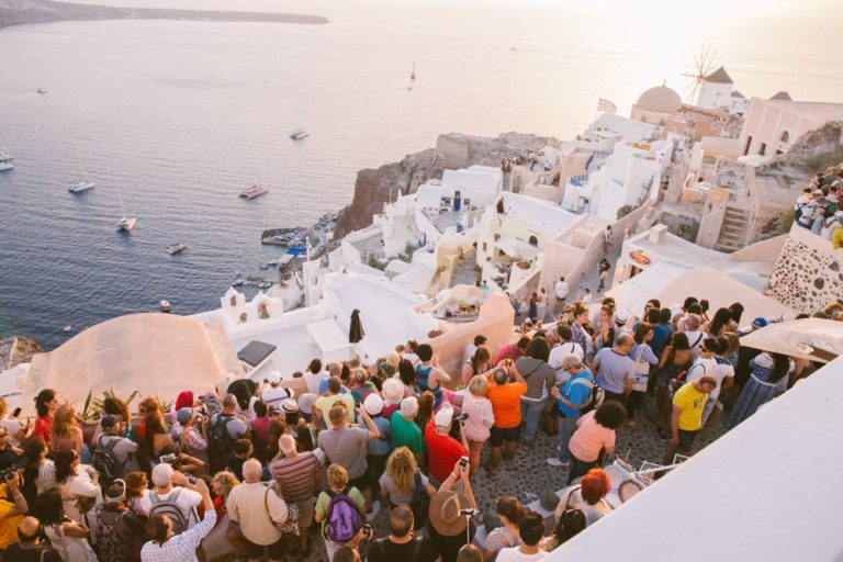 Tourism in Greece set to soar again in 2018