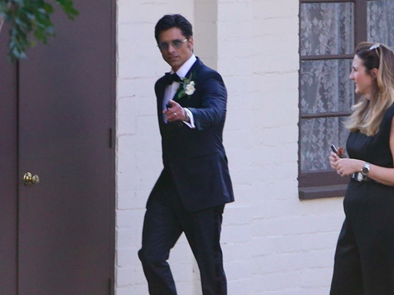 John Stamos officially ties the knot