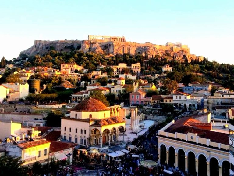 Athens becomes World Book Capital 2018