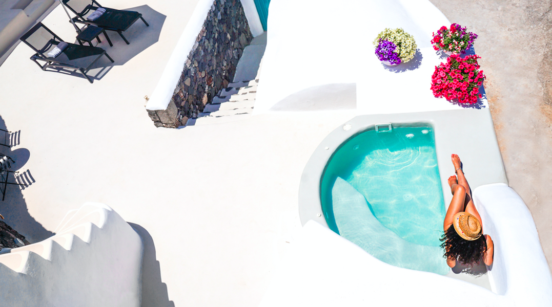 Why staying in a Cave House in Santorini should be on your bucket list