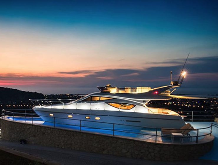 luxury yacht lefkada