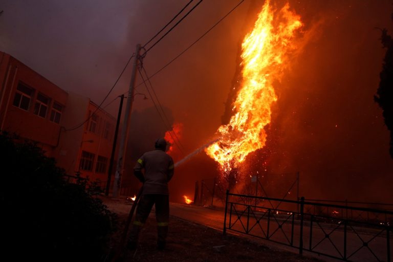 At least Two Dead from Wildfires near Athens, Authorities declare State of Emergency (Video)