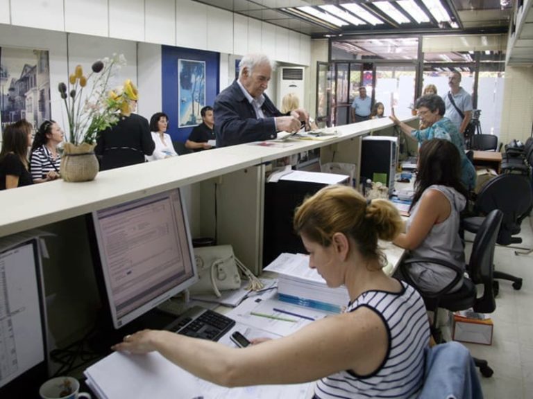New data reveals Greeks are the hardest working in Europe  