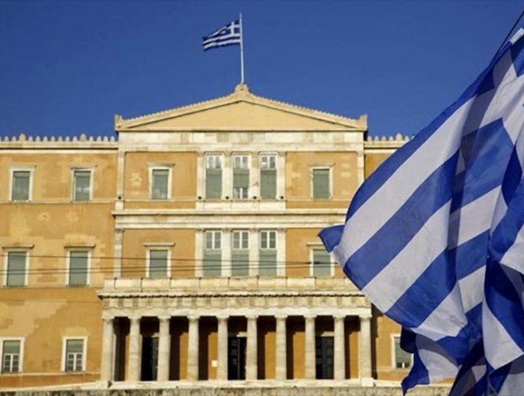 Greece planning increase in minimum wage 3