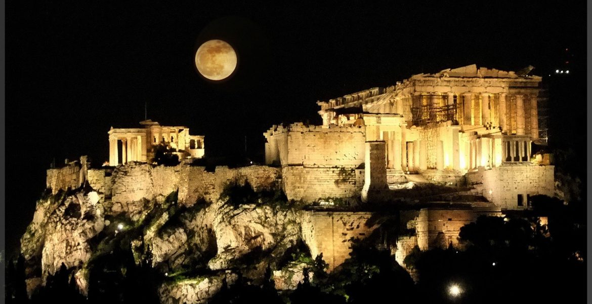 acropolis full moon