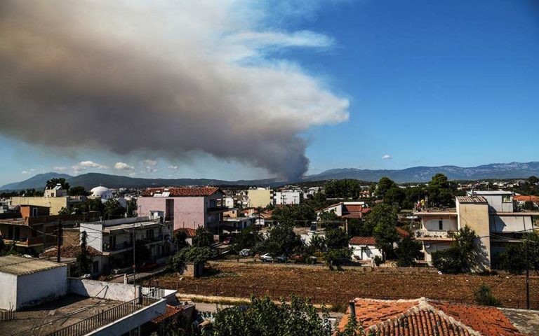 Villages evacuated as wildfire rages on Greek island of Evia