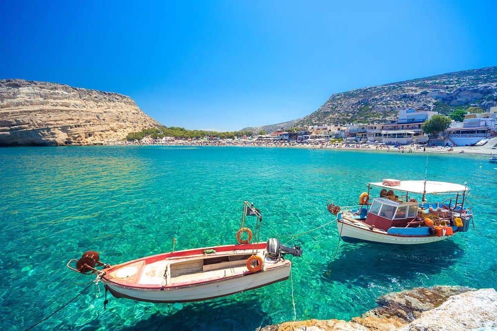 Business Insider Shares Best Advice For Travelling To Greek Islands