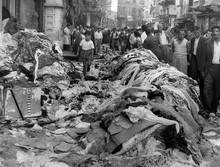September 6, 1955, The Constantinople riots begin 1