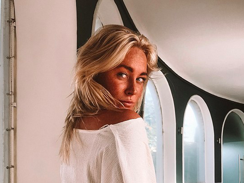 Australian Instagram model called her mum crying before her death 1
