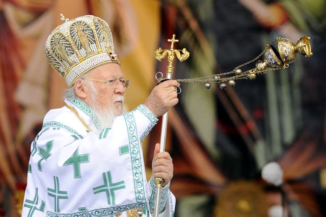 Ecumenical Patriarch visits fire ravaged Mati 2