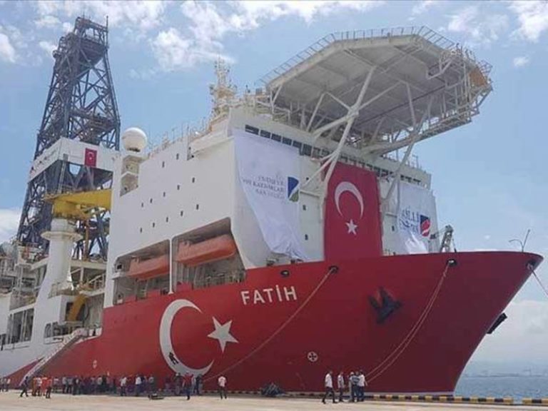 Turkey threatens Greece to stay out of its activities in the Mediterranean