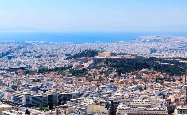 Athens takes home European Capital of Innovation Award for 2018