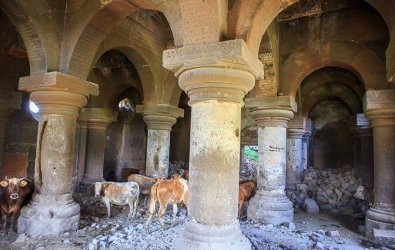 Greek Holy church in Turkey left to ruin (PICS)