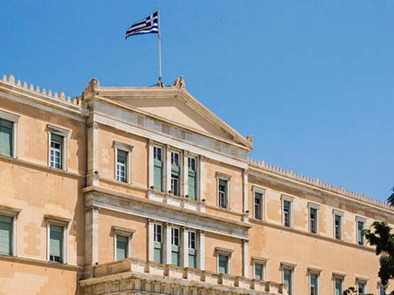 Greece braces for verdict on FYROM deal this Thursday               