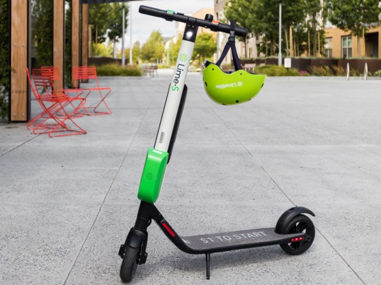 Cool Eco-friendly Lime Scooters make their Athens debut