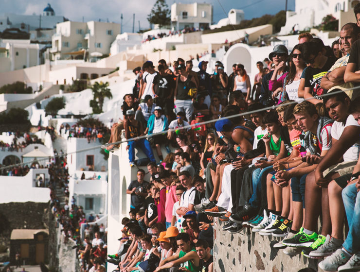 European Parliament says overcrowded tourism slowly taking its toll on Santorini 9