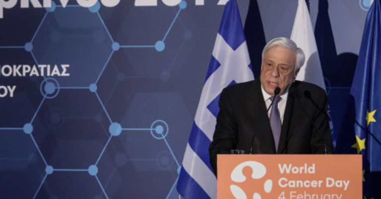 President pays tribute to Greek Cancer Society        