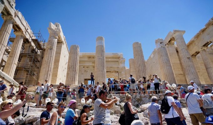 WTO congratulates Greece on tourism performance 6