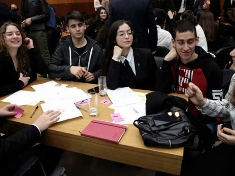 Greek and Israeli students come together for 'ambassadorial' programme