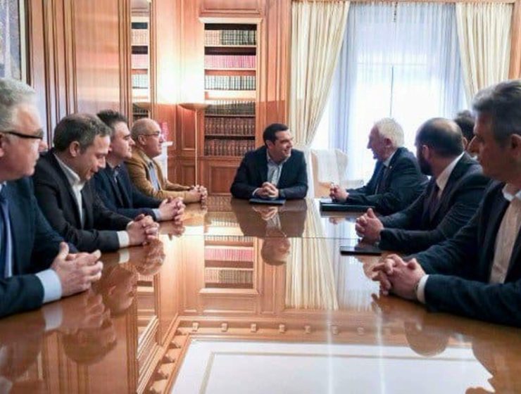 Tsipras receives final report from Independent Committee for Wildfires Management 14