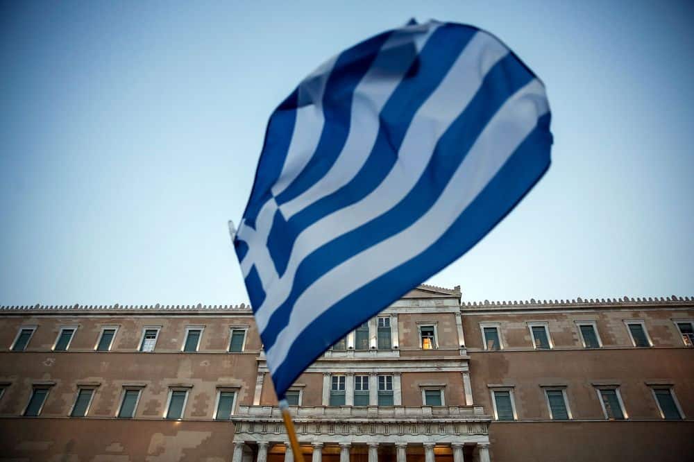 Greece makes 1-billion-euro profit on bonds 2