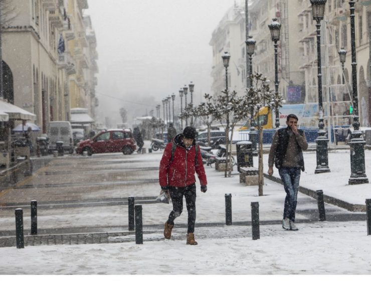 “Chioni” brings gale-force winds and cold temperatures across Greece 2