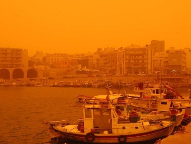 Saharan dust set to hit Greece today 37