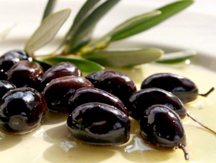 New study finds Kalamata produces healthiest olives in the world 2