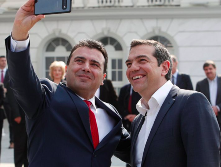 Selfies and hugs between Tsipras and Zaev makes worldwide headlines 13