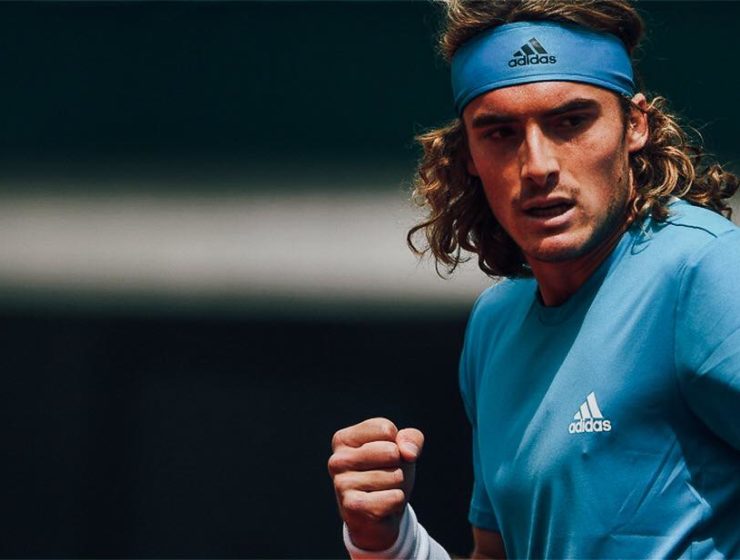 Tsitsipas breezes through to second round of French Open 25