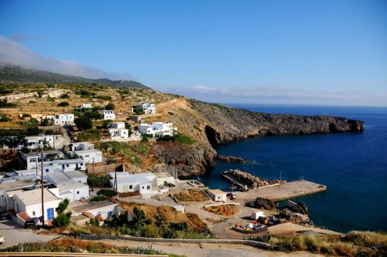 A beautiful Greek island that will pay you to live here