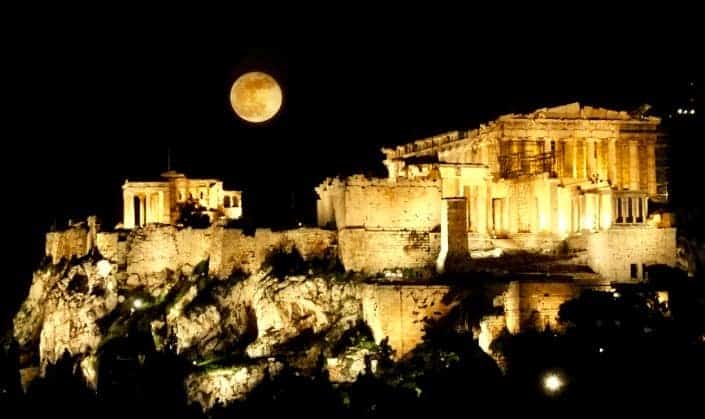 greece full moon