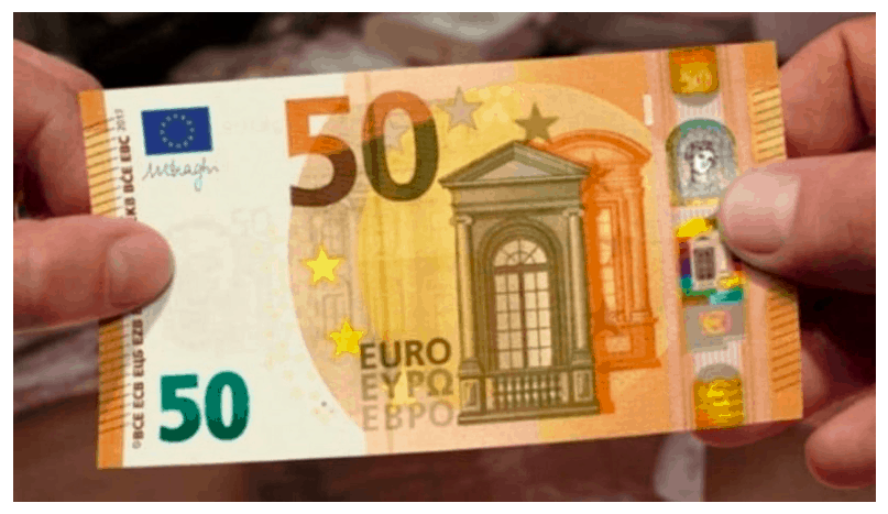 Italian tourist in Crete, busted trying to shop with 12,000 fake euros 1