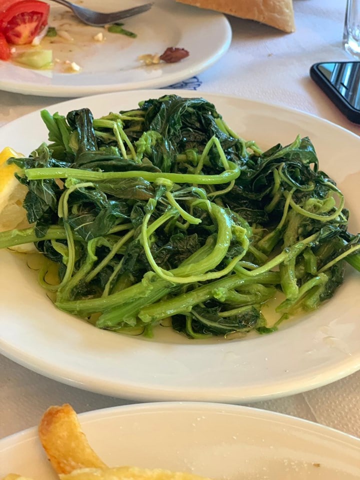 Xorta vrasta (boiled leafy greens) is a staple in Greek households and considered a superfood for a very good reason!
