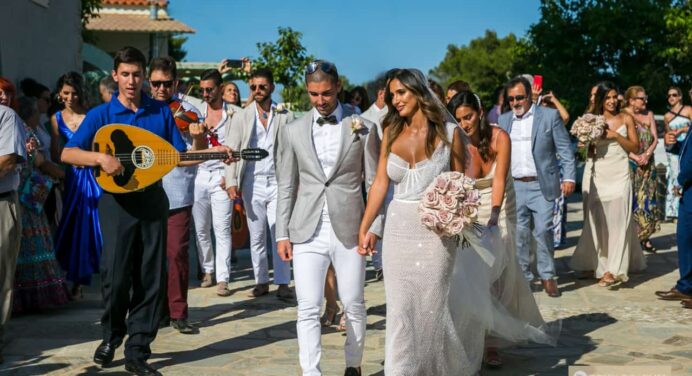 Greek wedding customs and traditions