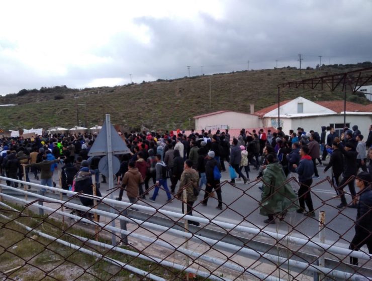 Protesting Lesvos Migrants
