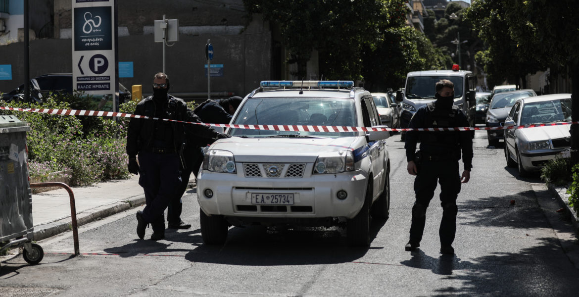 Anti-terrorism raid in central Athens