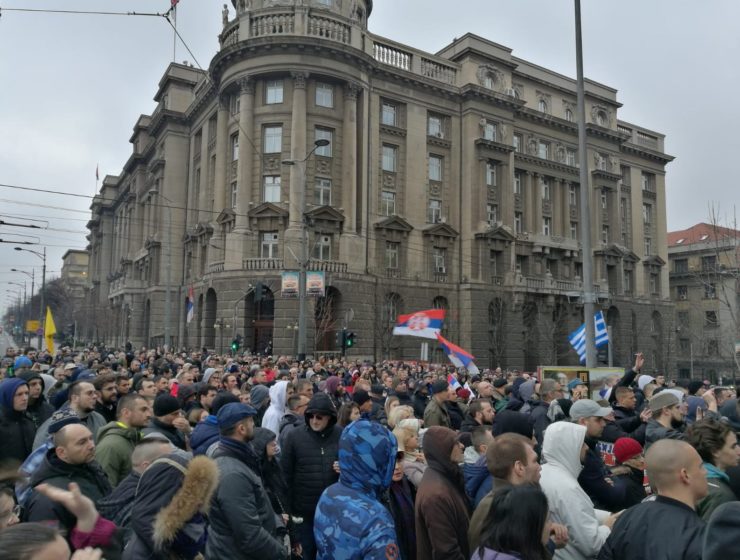 Serbia migrant rally